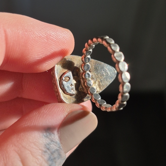 Sterling Silver and Turquoise Ring Size 7 - Picture 6 of 10